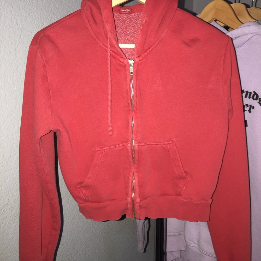 cropped zip up